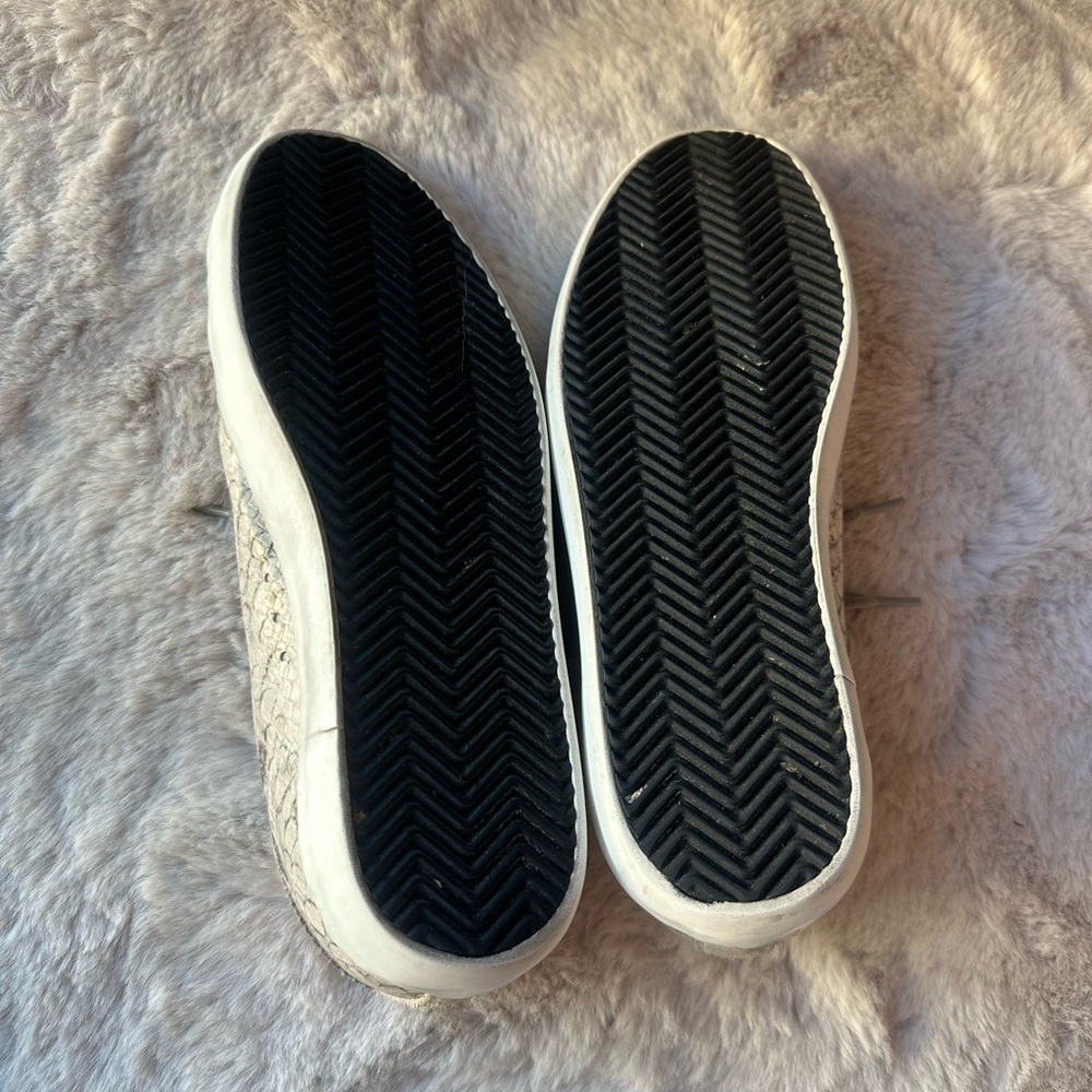 Sam Edelman Snakeskin Pattern Sneakers - Gray and White - Picture 11 of 15
